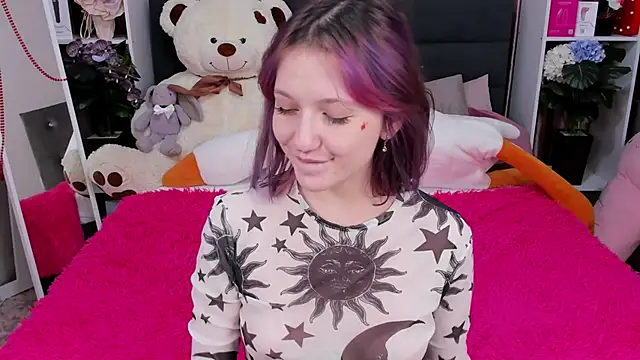 Snapshot of MiaKarlos chatting on December 18, 2025, 2:05 am MiaKarlos online show from December 18, 2025, 2:05 am