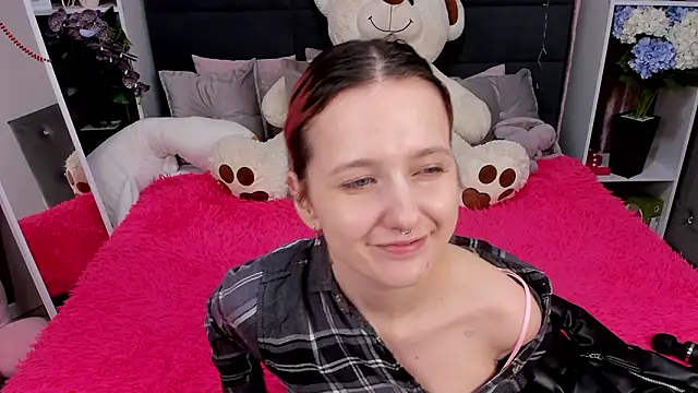 Snapshot of MiaKarlos chatting on February 16, 2026, 1:59 am MiaKarlos online show from February 16, 2026, 1:59 am