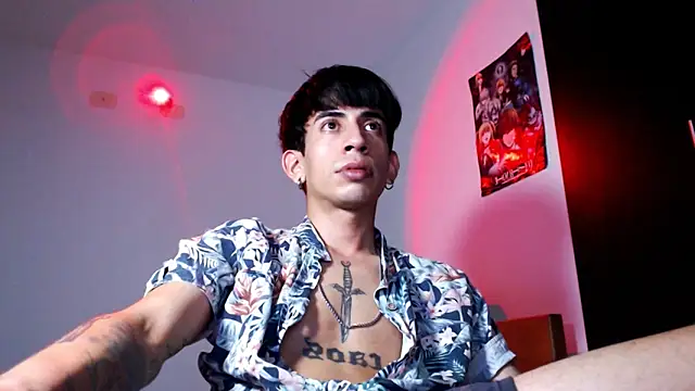 Snapshot of Zack_Kingg chatting on October 11, 2025, 12:55 am Zack Kingg online show from October 11, 2025, 12:55 am