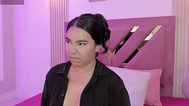 Sofi booty online show from March 6, 2025, 11:14 am