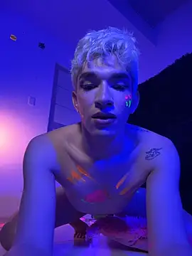 Cherry zayden  online show from October 16, 2025, 8:28 pm