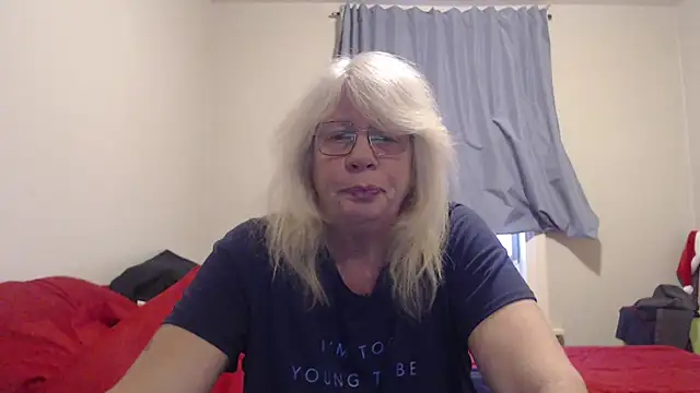 Snapshot of canadiancougar1965 chatting on December 4, 2024, 1:36 pm canadiancougar1965 online show from December 4, 2024, 1:36 pm