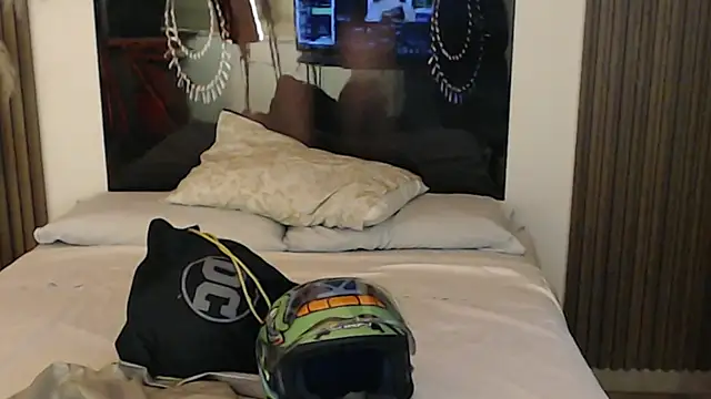 Sam mansson66 online show from March 3, 2026, 12:12 pm