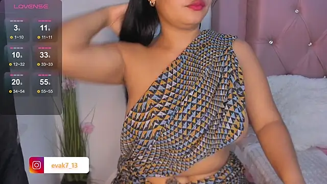 Snapshot of shara_queen1 chatting on February 25, 2026, 2:34 am shara queen1 online show from February 25, 2026, 2:34 am