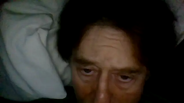 Snapshot of frankie7inch chatting on May 16, 2026, 6:23 am frankie7inch online show from May 16, 2026, 6:23 am