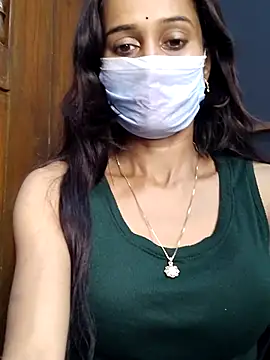 Snapshot of Oleevia chatting on April 7, 2026, 9:00 am Oleevia online show from April 7, 2026, 9:00 am