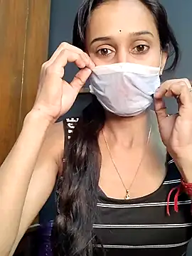 Snapshot of Oleevia chatting on February 14, 2026, 8:47 am Oleevia online show from February 14, 2026, 8:47 am