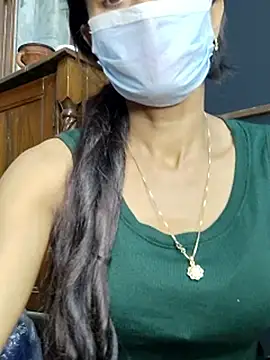 Snapshot of Oleevia chatting on April 10, 2026, 9:16 am Oleevia online show from April 10, 2026, 9:16 am