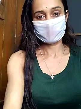 Snapshot of Oleevia chatting on February 21, 2026, 9:22 am Oleevia online show from February 21, 2026, 9:22 am