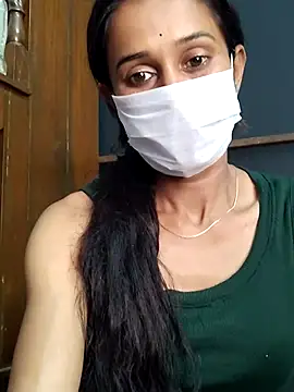 Snapshot of Oleevia chatting on March 9, 2026, 9:24 am Oleevia online show from March 9, 2026, 9:24 am