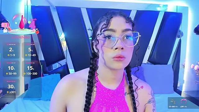 antonelllepiercee online show from October 4, 2025, 9:33 am