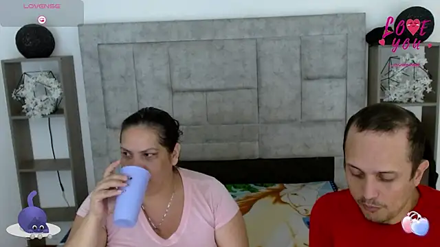 Candy and Jh0n online show from February 13, 2026, 6:52 pm