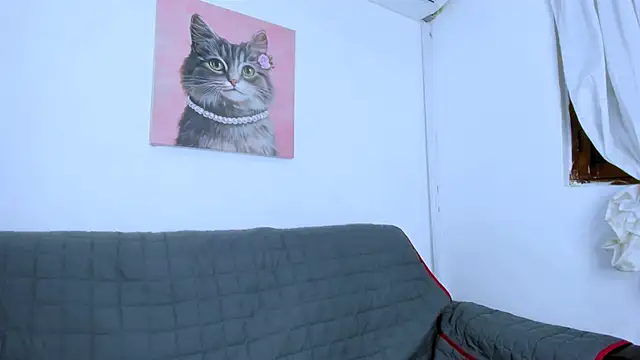 Fernanda brown18 online show from October 2, 2025, 7:28 pm