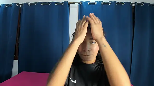 Fernanda brown18 online show from October 12, 2025, 7:48 pm