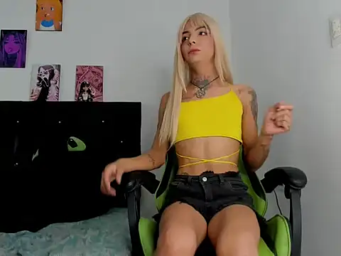 Snapshot of luna_gil_sex chatting on December 5, 2025, 7:45 pm luna gil sex online show from December 5, 2025, 7:45 pm