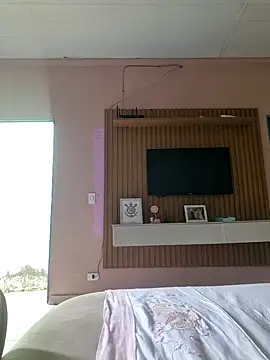 Milallyxy online show from January 25, 2025, 6:02 pm