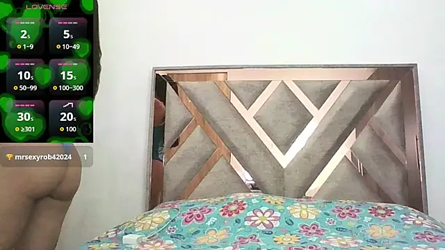 CorinaSmith28 online show from March 10, 2026, 9:30 pm