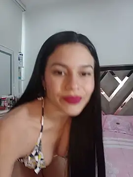 Snapshot of CorinaSmith28 chatting on June 8, 2026, 9:15 pm CorinaSmith28 online show from June 8, 2026, 9:15 pm