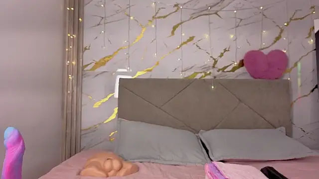 agatha 97  online show from February 19, 2026, 3:36 am