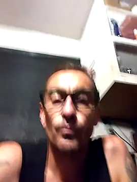 Snapshot of Pumpndeep chatting on June 2, 2026, 7:08 am Pumpndeep online show from June 2, 2026, 7:08 am