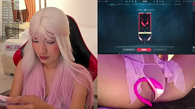 MiaVoss online show from November 16, 2025, 8:57 pm