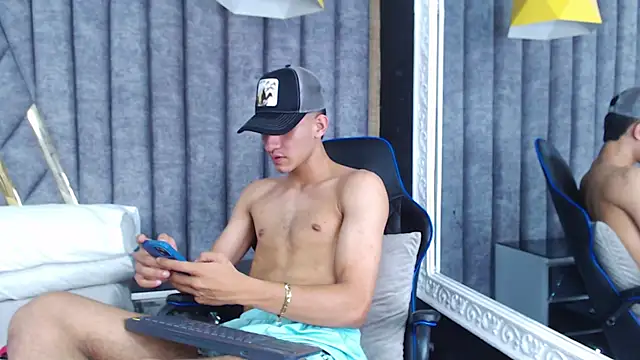 JakeMoxley online show from March 18, 2025, 8:59 pm