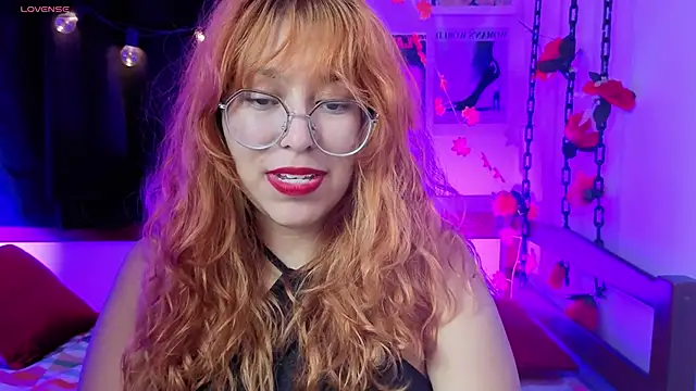 Snapshot of _Moon_Johnson chatting on May 16, 2026, 12:53 am Moon Johnson online show from May 16, 2026, 12:53 am
