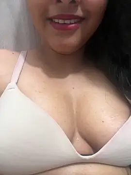 Snapshot of muni-baby chatting on September 25, 2025, 8:37 pm muni-baby online show from September 25, 2025, 8:37 pm