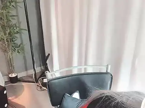 Snapshot of zimo1314 chatting on December 2, 2024, 8:17 pm zimo1314 online show from December 2, 2024, 8:17 pm