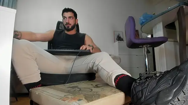 Snapshot of welcometo_hell chatting on September 29, 2025, 5:18 pm welcometo hell online show from September 29, 2025, 5:18 pm