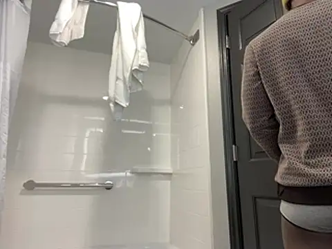 Backshort11 online show from February 27, 2026, 1:55 pm