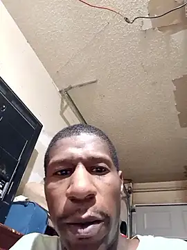 Snapshot of willywonka7793 chatting on February 19, 2025, 5:38 am willywonka7793 online show from February 19, 2025, 5:38 am