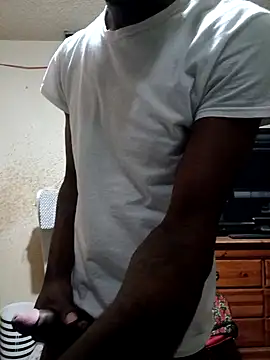 Snapshot of willywonka7793 chatting on March 6, 2025, 7:43 pm willywonka7793 online show from March 6, 2025, 7:43 pm