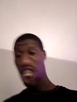 Snapshot of willywonka7793 chatting on December 18, 2024, 6:10 am willywonka7793 online show from December 18, 2024, 6:10 am