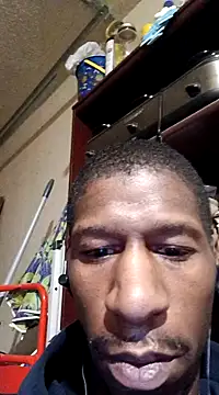 Snapshot of willywonka7793 chatting on January 24, 2025, 11:48 am willywonka7793 online show from January 24, 2025, 11:48 am