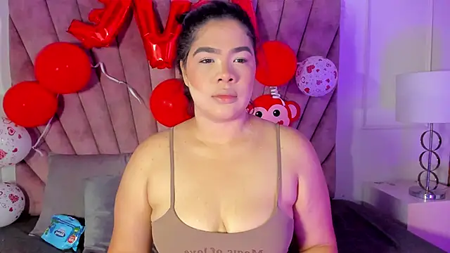 EmmaBecket2 online show from February 14, 2026, 8:53 pm