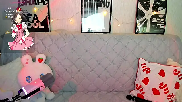 Snapshot of KittiMissi chatting on December 18, 2025, 3:05 pm KittiMissi online show from December 18, 2025, 3:05 pm