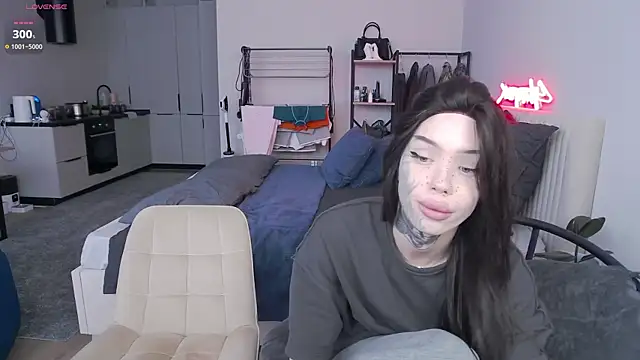 Tanya M online show from April 21, 2026, 12:34 pm