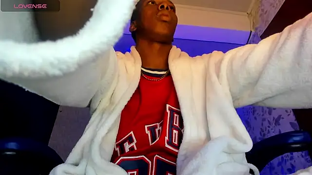 JD THEBABY online show from February 27, 2025, 12:45 pm