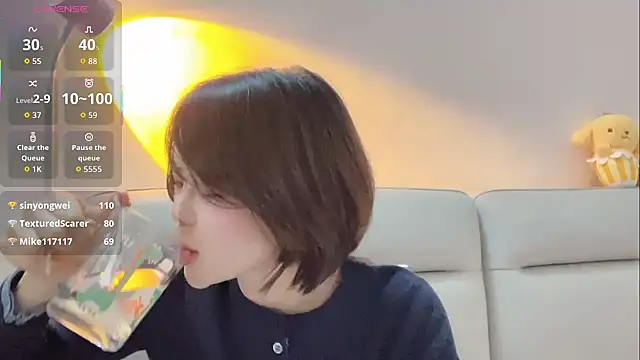 Linda-LL online show from February 24, 2026, 3:24 pm