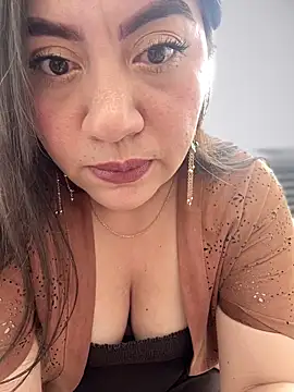 Iam  Cristal online show from September 24, 2025, 9:21 pm