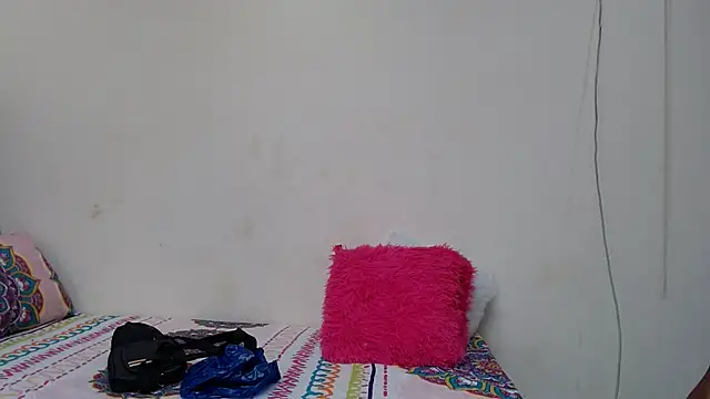 Snapshot of SHANTYBABE chatting on December 27, 2024, 3:04 pm SHANTYBABE online show from December 27, 2024, 3:04 pm