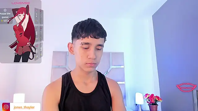 Snapshot of Thayler_jones chatting on February 3, 2026, 11:15 am Thayler jones online show from February 3, 2026, 11:15 am