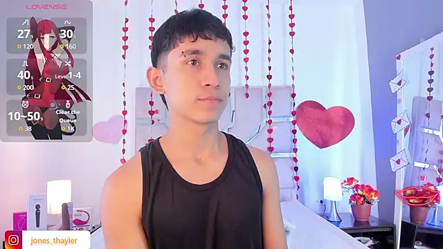 Snapshot of Thayler_jones chatting on February 9, 2026, 11:19 am Thayler jones online show from February 9, 2026, 11:19 am