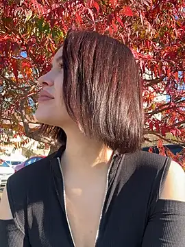 KikiWatson online show from October 20, 2025, 7:09 am