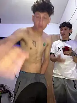 LatinBoysxxx online show from January 28, 2025, 4:19 pm