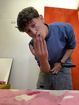 LatinBoysxxx online show from March 18, 2026, 5:03 pm