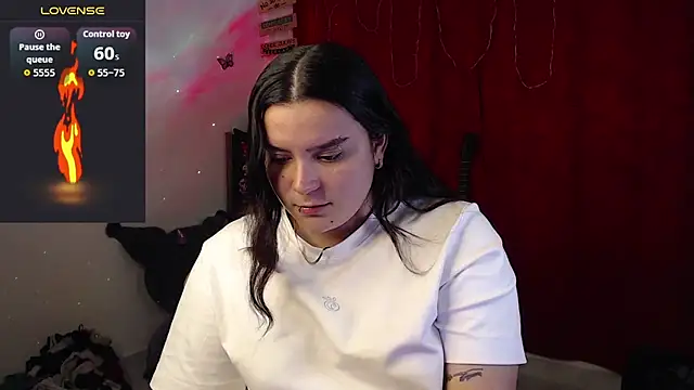 Snapshot of Nika_1_ chatting on November 19, 2025, 9:26 pm Nika 1 online show from November 19, 2025, 9:26 pm