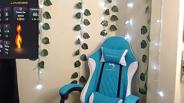 Nika 1  online show from February 13, 2026, 1:38 am