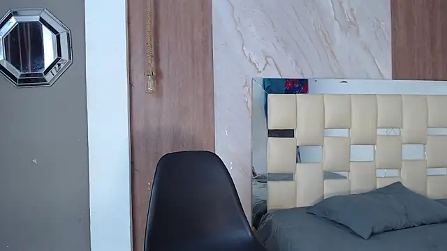 hera divine online show from March 18, 2026, 2:08 pm